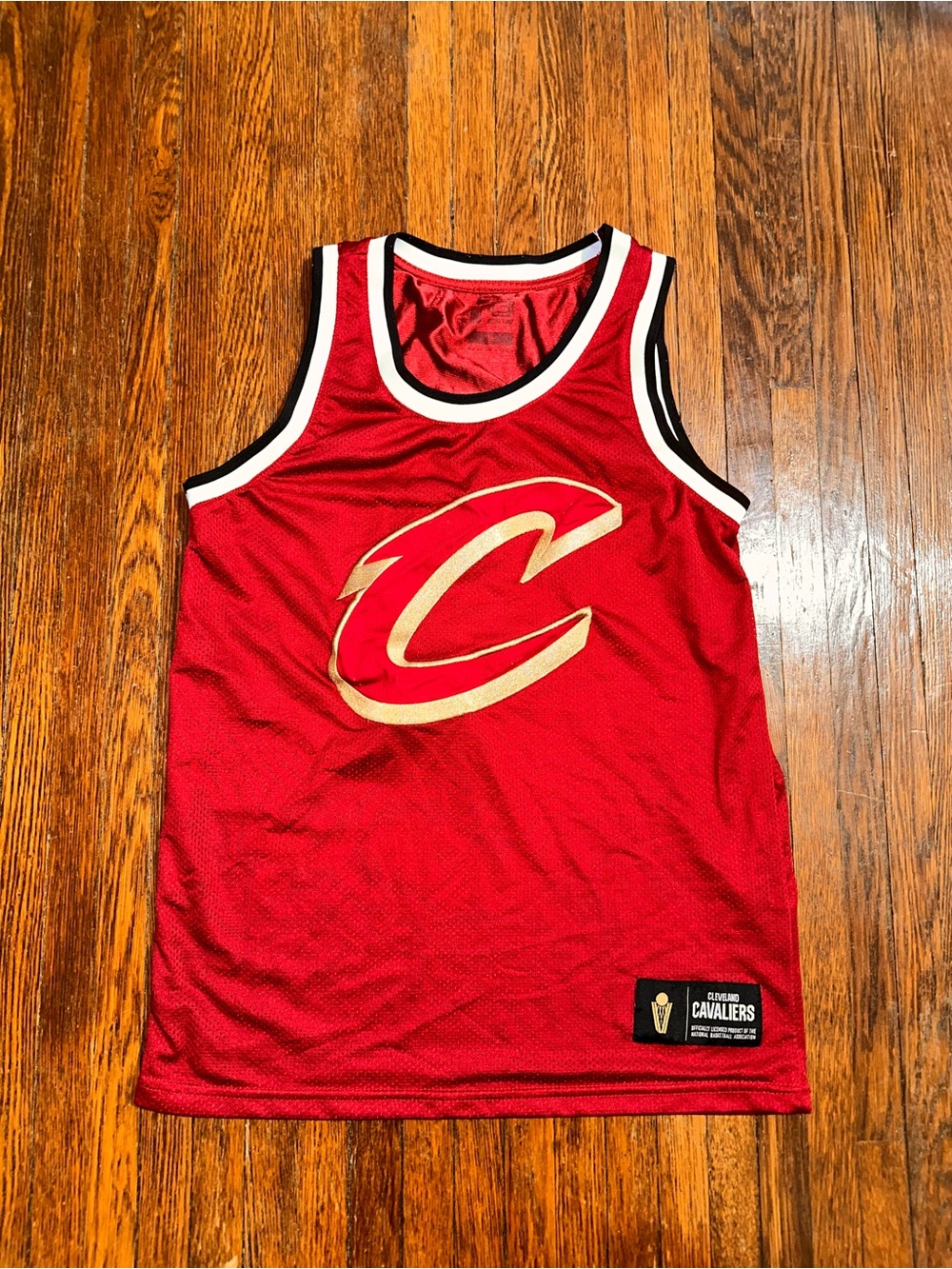 Men’s Medium Cleveland Cavaliers Basketball Jersey